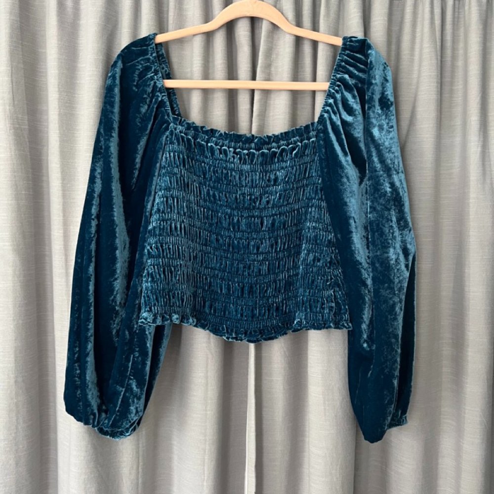 Anthropologie Velvet Top - Size Medium